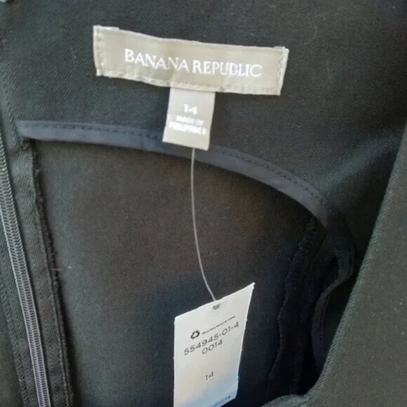 Banana Republic Classic Stretch Little Black Dress Size 14 NWT - Picture 2 of 4